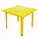 Стол пластиковый квадратный (жёлтый)